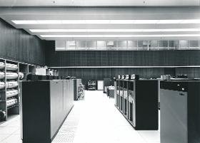 München, Hauptverwaltung der BMW AG, Flachbau, Innenraum