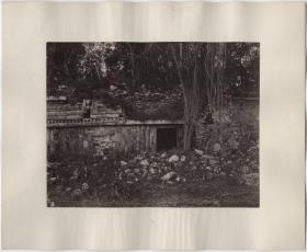 "Palastfassade. Ostflügel. Blick nach Norden. (Einzelheit)"