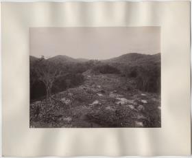 "Landschaft. Blick vom Tempel aus nach S 20° O."