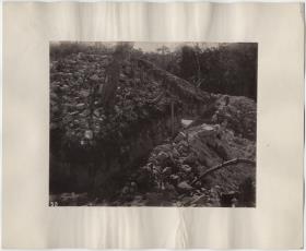 "Mound 6.Nord-West-Ecke. (Einzelheit)"