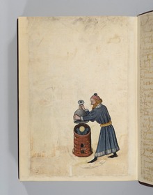 Alchimist, der eine Retorte vom Ofen nimmt